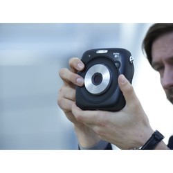 Фотокамеры моментальной печати Fuji Instax Square SQ10