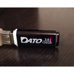 USB Flash (флешка) Dato DB8002U3 64Gb