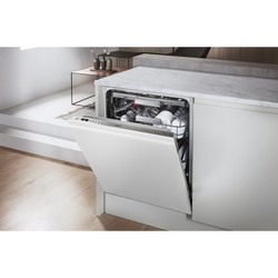 Встраиваемая посудомоечная машина Whirlpool WIO 3T122 PS