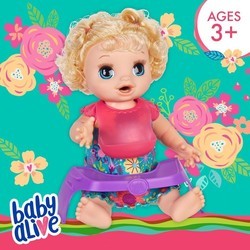 Кукла Hasbro Happy Hungry Baby Blond Curly Hair E4894