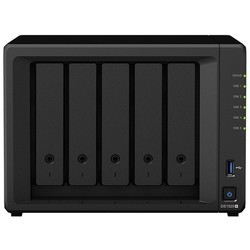 NAS-сервер Synology DiskStation DS1520 Plus