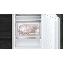 Встраиваемый холодильник Siemens KI 86NADF0