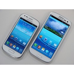 Мобильный телефон Samsung Galaxy S3 16GB (синий)