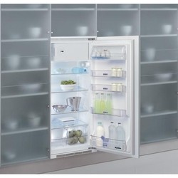 Встраиваемые холодильники Whirlpool ARG 737