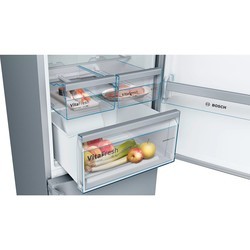 Холодильник Bosch KGN39MLER