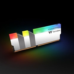 Оперативная память Thermaltake TOUGHRAM RGB 2x16Gb