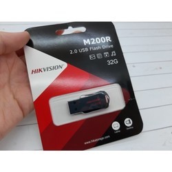 USB-флешка Hikvision M200R 16Gb