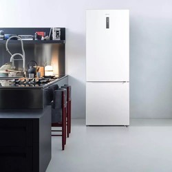 Холодильник Comfee RCB583WH1R
