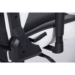 Компьютерное кресло AMF VR Racer Expert Adept