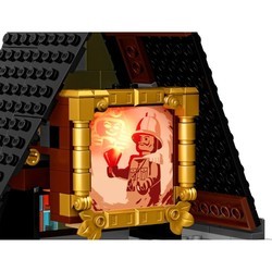 Конструктор Lego Haunted House 10273