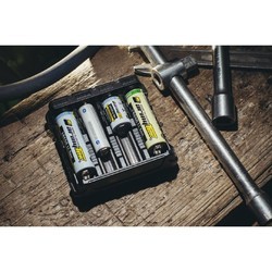 Зарядка аккумуляторных батареек ArmyTek Handy C4 Pro