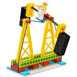 Конструктор Lego Education BricQ Motion Essential Set 45401
