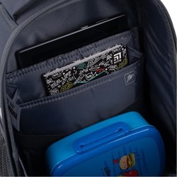 Школьный рюкзак (ранец) KITE Motorbike SETK21-555S-2