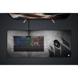 Коврик для мышки Corsair MM350 PRO Premium Spill-Proof Cloth Gaming Mouse Pad – Extended XL