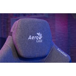Компьютерное кресло Aerocool Crown