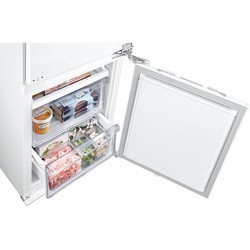 Встраиваемый холодильник Samsung BRB266100WW