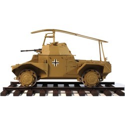 Сборная модель ICM Panzerspahwagen P 204 (f) Railway (1:35)