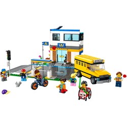 Конструктор Lego School Day 60329