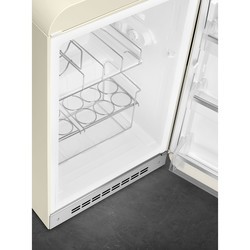 Холодильники Smeg FAB10HRCR5
