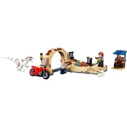 Конструкторы Lego Atrociraptor Dinosaur Bike Chase 76945