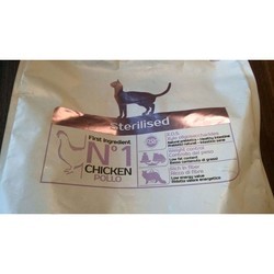 Корм для кошек Monge Speciality Line Monoprotein Sterilised Chicken 1.5 kg