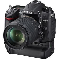 Аккумулятор для камеры Nikon MB-D11