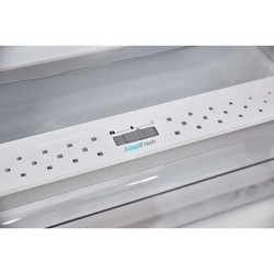 Встраиваемые холодильники Sharp SJ-BF237M01X