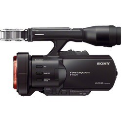 Видеокамера Sony NEX-VG900
