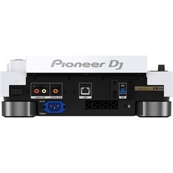 CD-проигрыватели Pioneer CDJ-3000