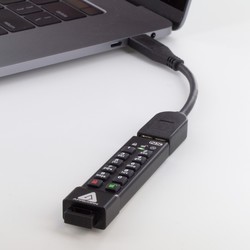 USB-флешки Apricorn Aegis Secure Key 3NX 8Gb