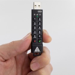 USB-флешки Apricorn Aegis Secure Key 3NX 16Gb