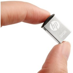 USB-флешки HP v222w 32Gb