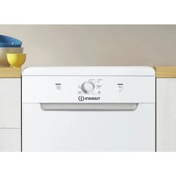 Посудомоечные машины Indesit DSFE 1B10 UK N