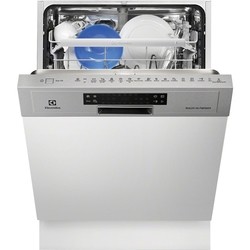 Встраиваемая посудомоечная машина Electrolux ESI 6710