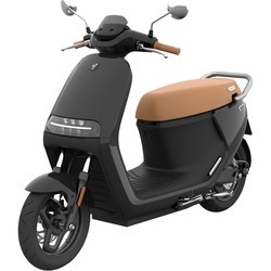 Электромопеды и электромотоциклы Ninebot Segway eScooter E125S (черный)