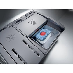 Посудомоечные машины Bosch SMS 4HNI01E