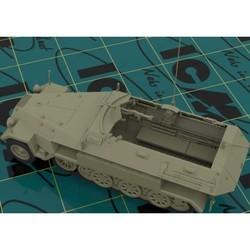 Сборные модели (моделирование) ICM Sd.Kfz.251/1 Ausf.A (1:35)