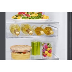 Холодильники Samsung RH68B8830B1 черный
