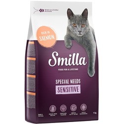 Корм для кошек Smilla Adult Sensitive Salmon  1 kg