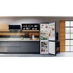 Холодильники Hotpoint-Ariston H7X 93T SK серый