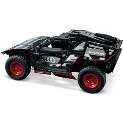 Конструкторы Lego Audi RS Q e-tron 42160