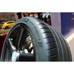 Шины Michelin Pilot Sport 4 S 315/30 R21 105R Porsche