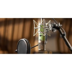 Микрофоны Universal Audio Bock 251