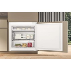 Встраиваемые холодильники Whirlpool WH SP70 T121
