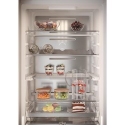 Встраиваемые холодильники KitchenAid KC20 T632 S P