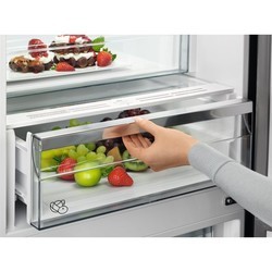 Холодильники AEG RCB 636E2 MX серебристый