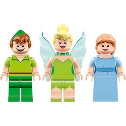 Конструкторы Lego Peter Pan and Wendys Flight over London 43232