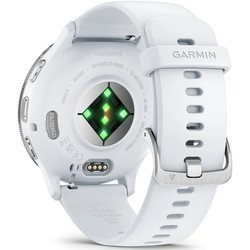 Смарт часы и фитнес браслеты Garmin Venu  3 (серебристый)
