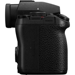 Фотоаппараты Panasonic DC-G9 II  kit