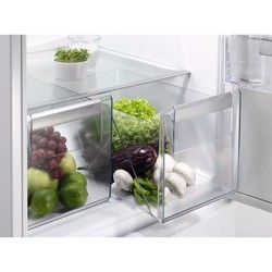 Встраиваемые холодильники Electrolux ENT 3FF18 S
